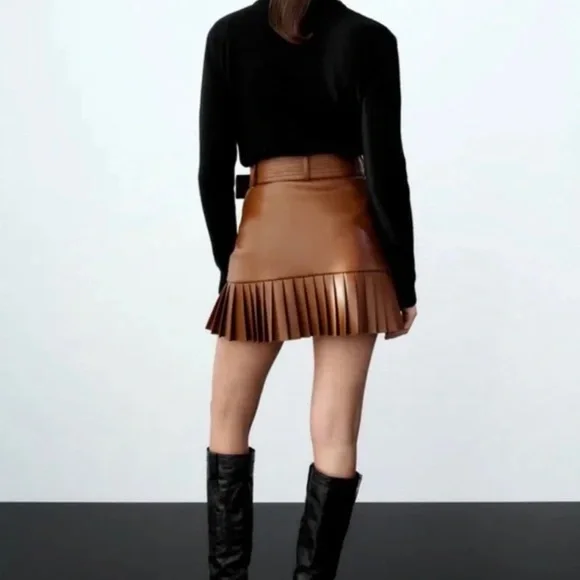 Brown leather skirt - Picture 3 of 5